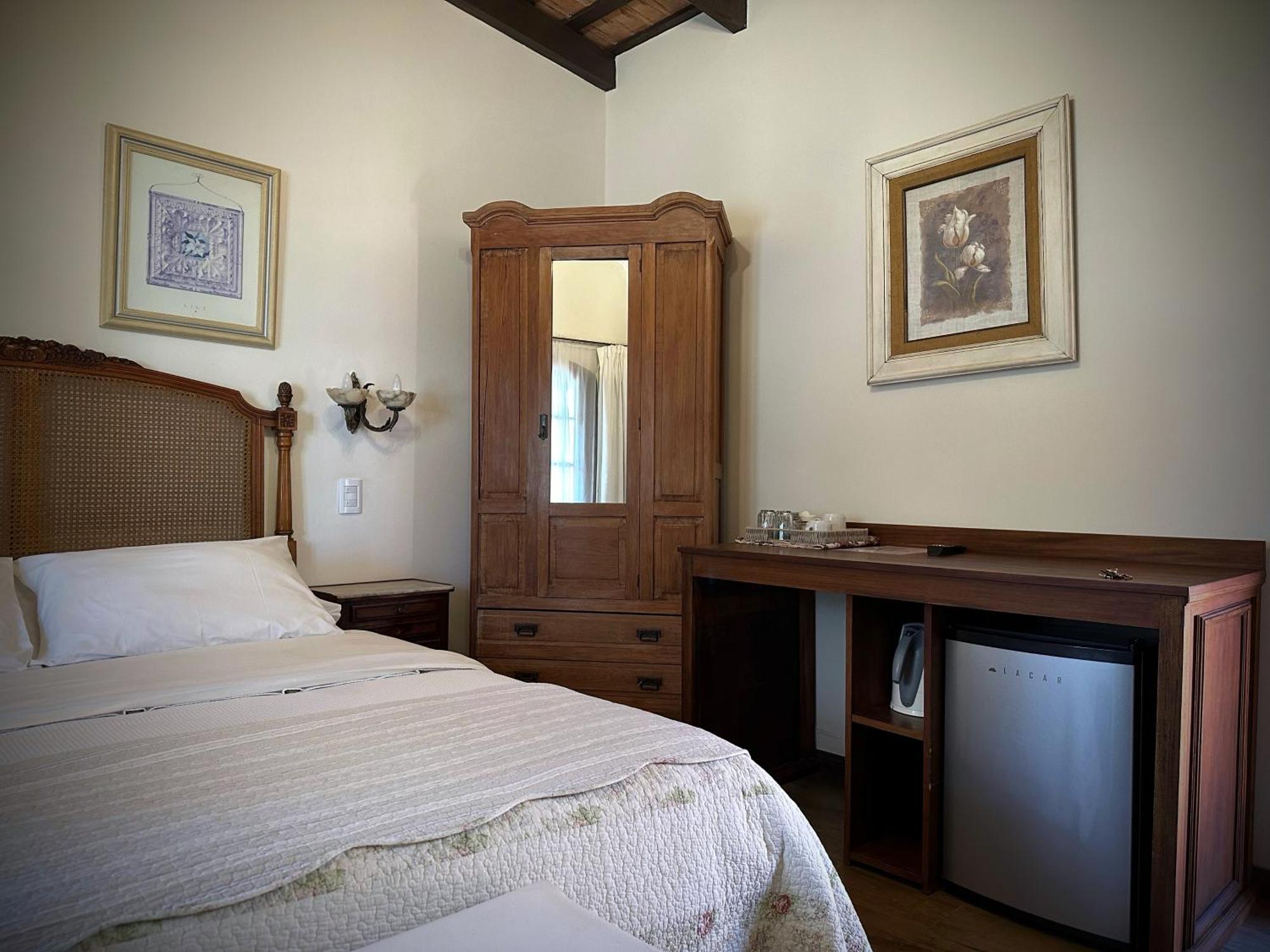 Hotel Draghi San Antonio de Areco Bagian luar foto