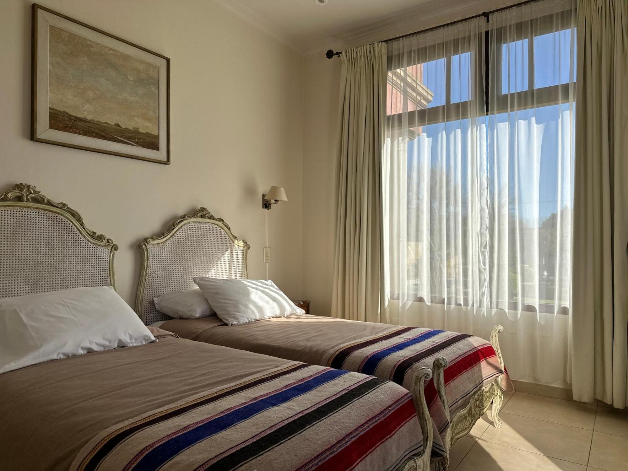 Hotel Draghi San Antonio de Areco Bagian luar foto