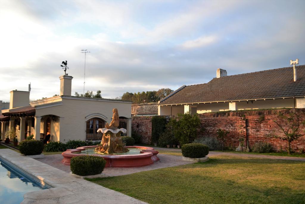 Hotel Draghi San Antonio de Areco Bagian luar foto